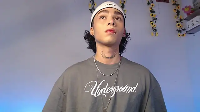 seven7xis online show from March 16, 4:52 am