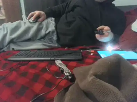 party51502 online show from January 19, 12:07 pm