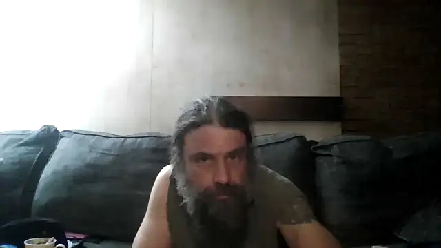 Snapshot of zaneporter45 chatting on September 20, 12:32 am zaneporter45 online show from September 20, 12:32 am