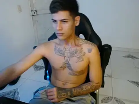 Clyde019 online show from January 4, 6:19 am