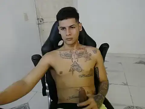 Clyde019 online show from January 21, 4:12 pm