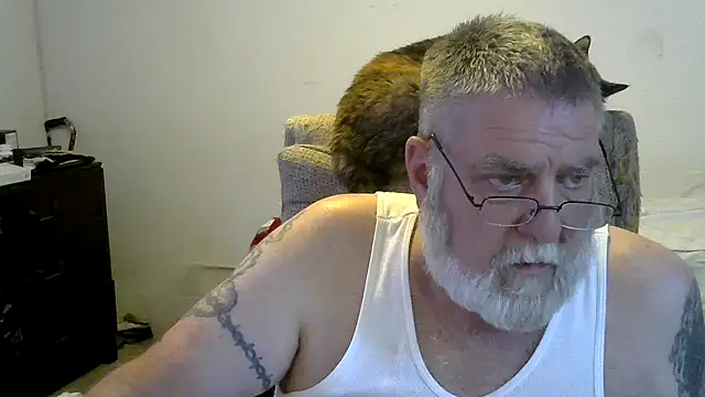 viejo oso online show from February 16, 12:52 am