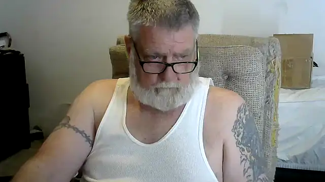 viejo oso online show from March 1, 10:42 pm