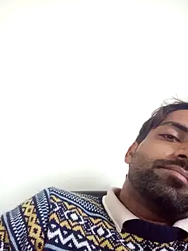 Snapshot of playboyz77 chatting on January 12, 5:56 am playboyz77 online show from January 12, 5:56 am