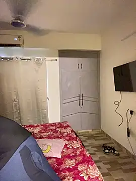 Snapshot of sunny49477 chatting on October 19, 1:10 am sunny49477 online show from October 19, 1:10 am