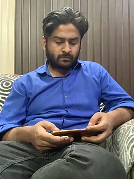 Snapshot of indihotguy chatting on March 17, 6:21 pm indihotguy online show from March 17, 6:21 pm