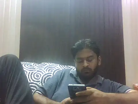 Snapshot of indihotguy chatting on October 9, 1:38 pm indihotguy online show from October 9, 1:38 pm