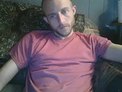Snapshot of 618fuckupp chatting on March 3, 6:24 am 618fuckupp online show from March 3, 6:24 am