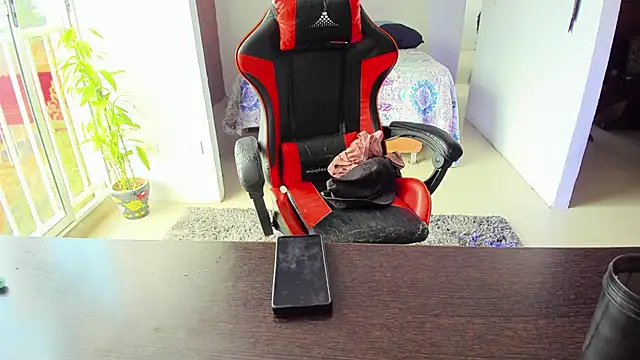 Adam Valenciia online show from September 18, 8:22 pm