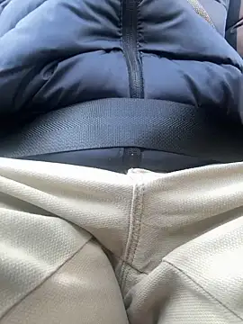 skyisthelimit12 online show from January 8, 4:02 am