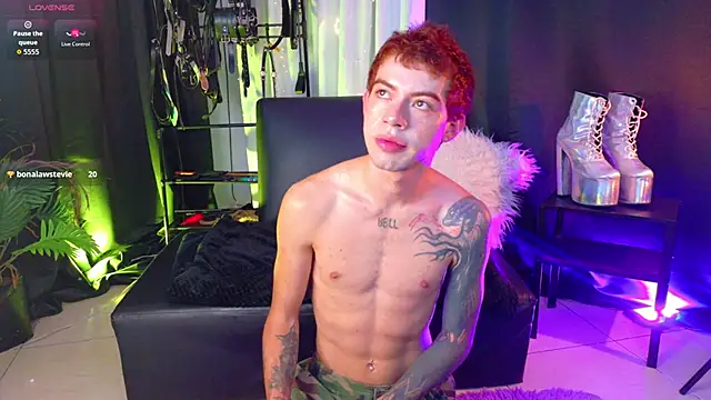 Henophiid online show from February 3, 2:42 am