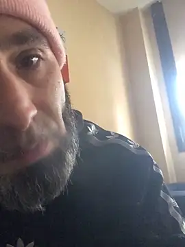 josueswvillaA1 online show from December 15, 8:55 am