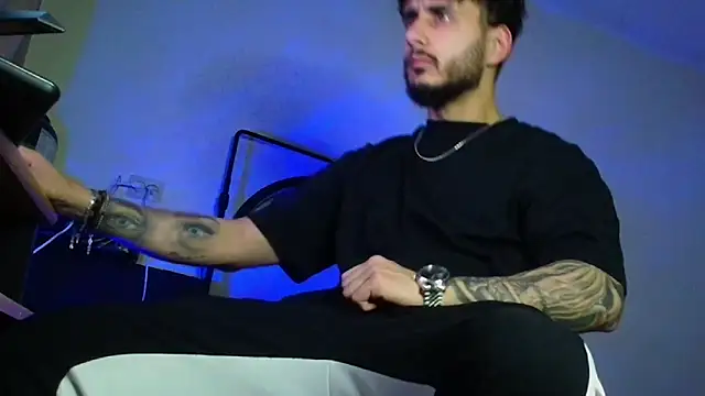 XanderCage99 online show from March 19, 8:45 pm