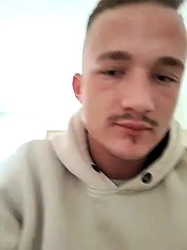 Snapshot of frankthefuck69 chatting on October 26, 11:34 am frankthefuck69 online show from October 26, 11:34 am