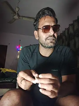 MAGNETICDADDY8 online show from November 12, 5:08 pm