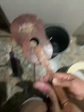 elflalope online show from March 14, 8:10 am