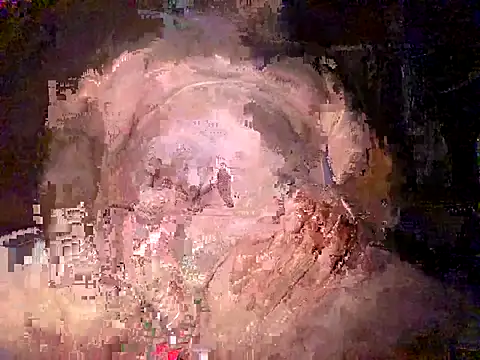 Snapshot of hesjustafriend chatting on October 19, 10:40 am hesjustafriend online show from October 19, 10:40 am