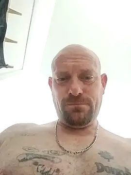 Snapshot of jayjay198080 chatting on March 17, 6:21 pm jayjay198080 online show from March 17, 6:21 pm