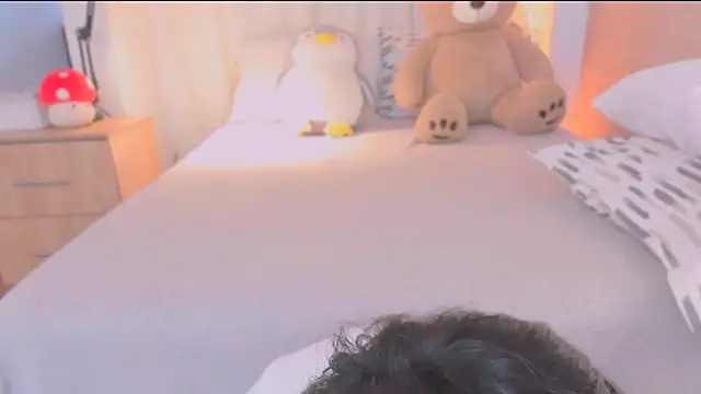 AllanYong18 online show from February 27, 12:28 pm