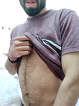 TOPMOON001 online show from November 21, 6:18 pm