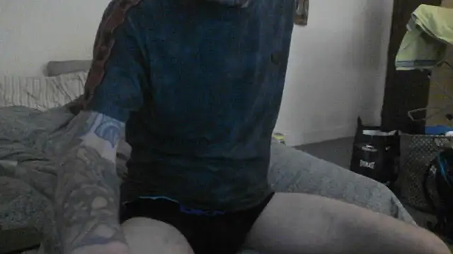 allnaked00 online show from May 19, 1:56 am