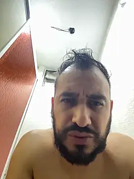 leonardohot1987 online show from April 1, 3:30 am