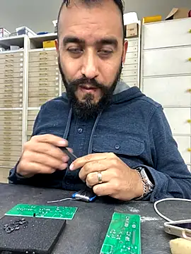 leonardohot1987 online show from November 19, 8:20 pm