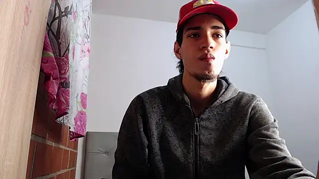 Alejandro bigdick x online show from February 2, 7:20 am