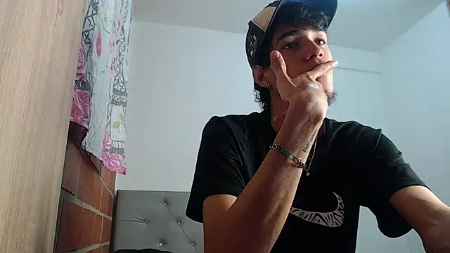 Alejandro bigdick x online show from February 8, 7:59 am