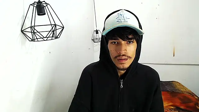 Alejandro bigdick x online show from January 18, 7:04 am