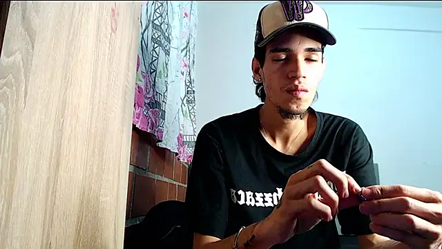 Alejandro bigdick x online show from February 11, 5:47 am