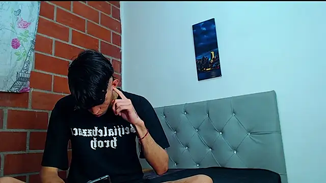 Alejandro bigdick x online show from March 3, 4:23 am