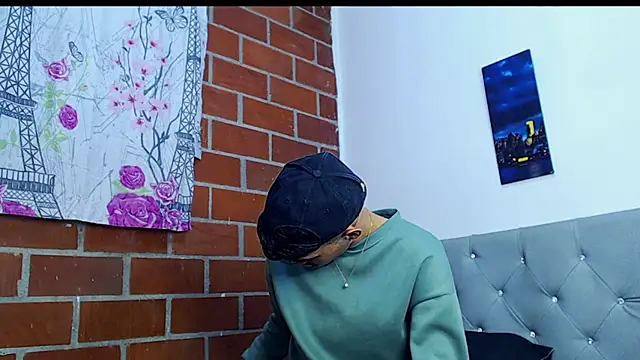 Alejandro bigdick x online show from March 18, 5:45 am