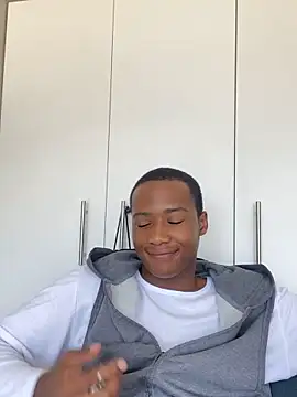 snotLoud online show from February 12, 9:10 am