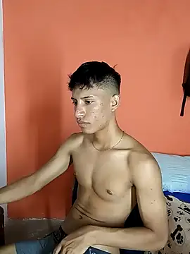 Snapshot of matteo_rivas chatting on January 30, 6:00 pm matteo rivas online show from January 30, 6:00 pm