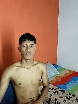 Snapshot of matteo_rivas chatting on January 20, 5:06 pm matteo rivas online show from January 20, 5:06 pm