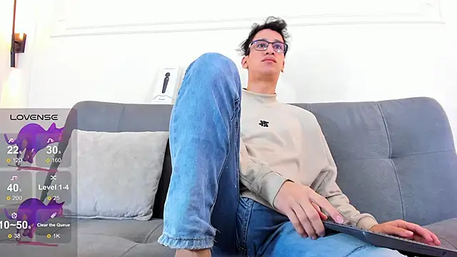 Cum hunters online show from February 24, 3:18 am