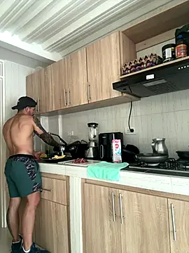 Brad Summer online show from December 14, 8:27 pm