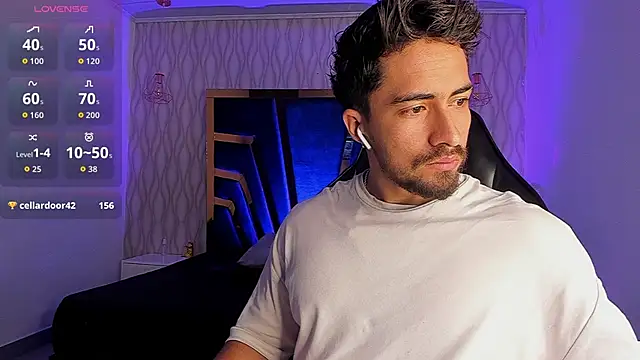 Brad Summer online show from April 15, 11:26 pm