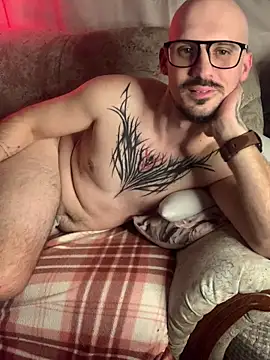 AssHunter4k online show from January 21, 6:11 pm