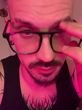 AssHunter4k online show from January 20, 4:55 pm