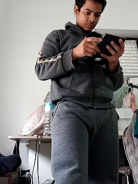 cingonduro online show from December 15, 9:28 am