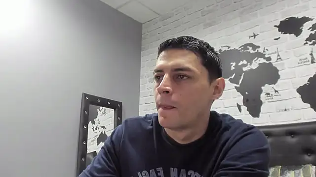 Frank Millers online show from November 27, 8:23 pm