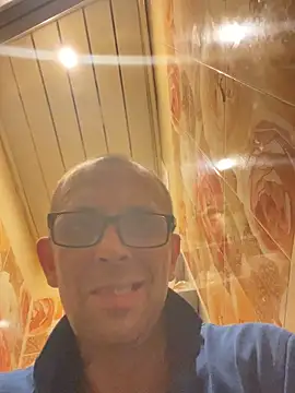 MaxDevilWhite online show from February 28, 8:52 pm