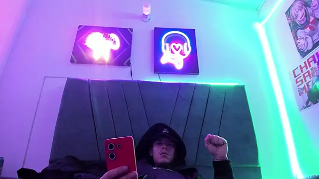 bigragna  online show from February 25, 2:03 am