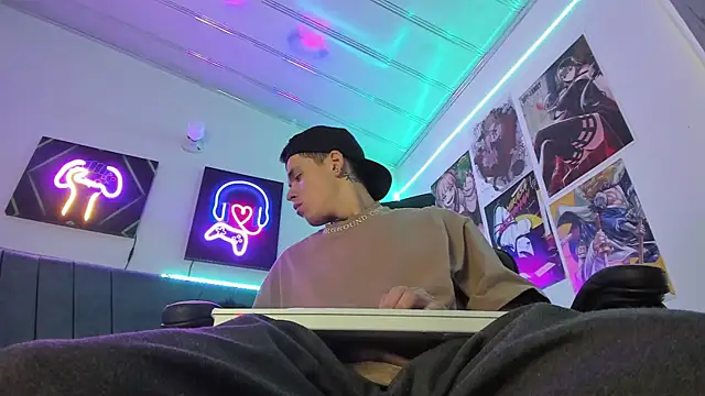 bigragna  online show from January 23, 9:39 pm