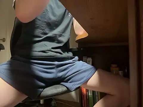 Phil 6677 online show from April 14, 4:39 pm