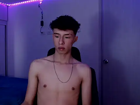 Juanmres online show from March 3, 9:43 pm