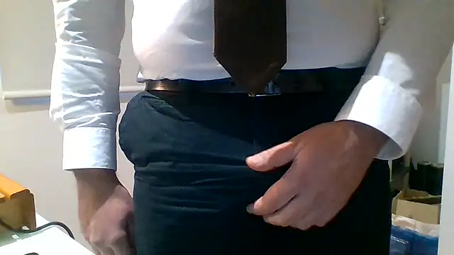 66MA69 online show from December 18, 4:25 pm