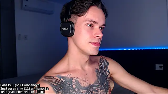 William Henry  online show from October 31, 6:26 am